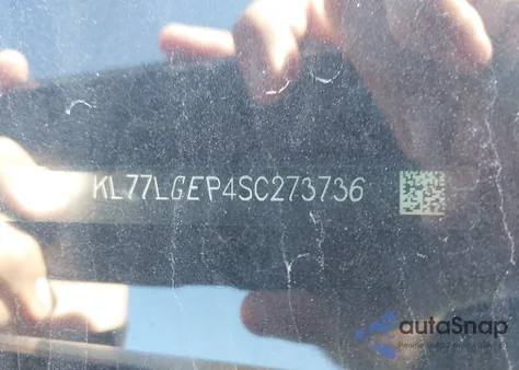 2025 Chevrolet Trax Fwd 1Rs z USA, uszkodzony, nr VIN KL77LGEP4SC273736